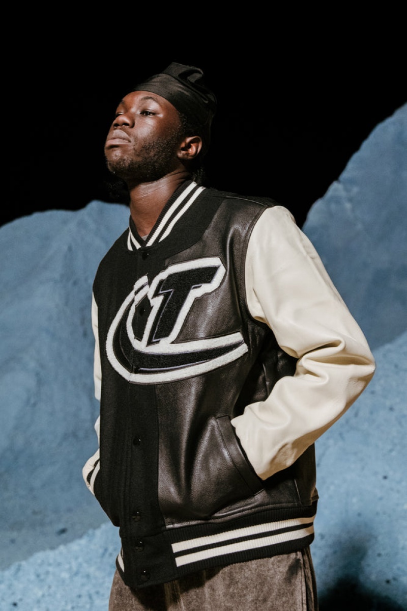 Trapstar Hyperdrive T Chenille Varsity Jacket Black/White | NJCV10749